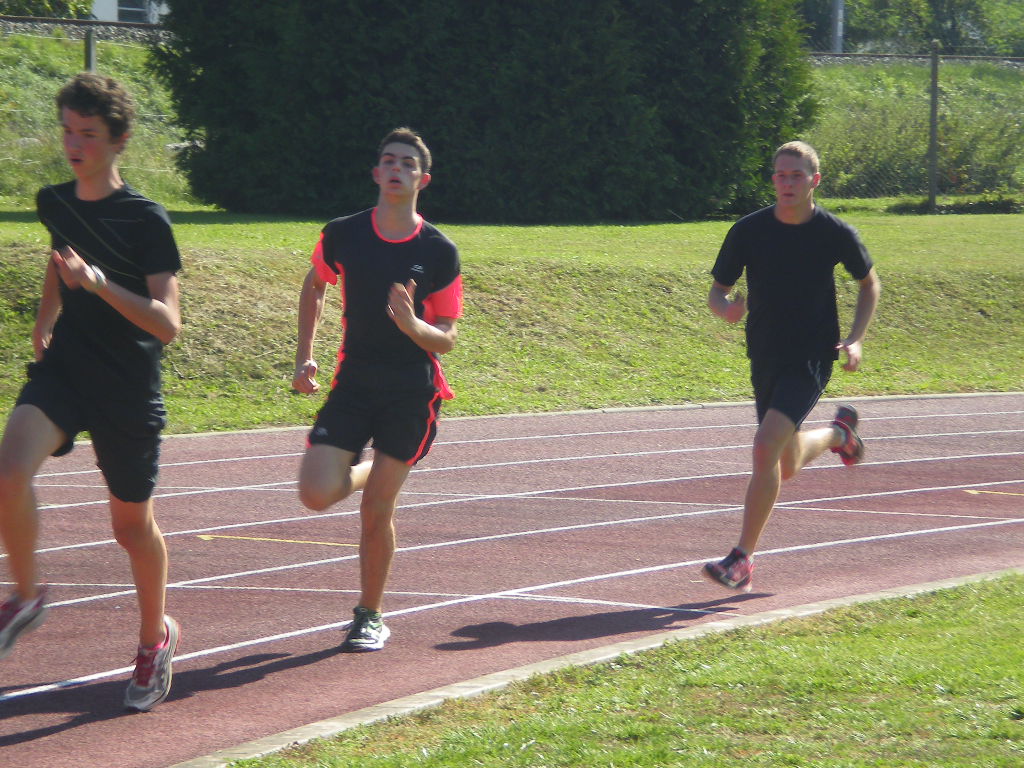 Joubert Gites - running team